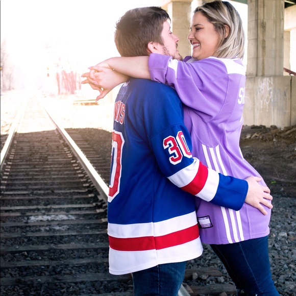 Meet your Posher, Becky - Picture 2 of 3